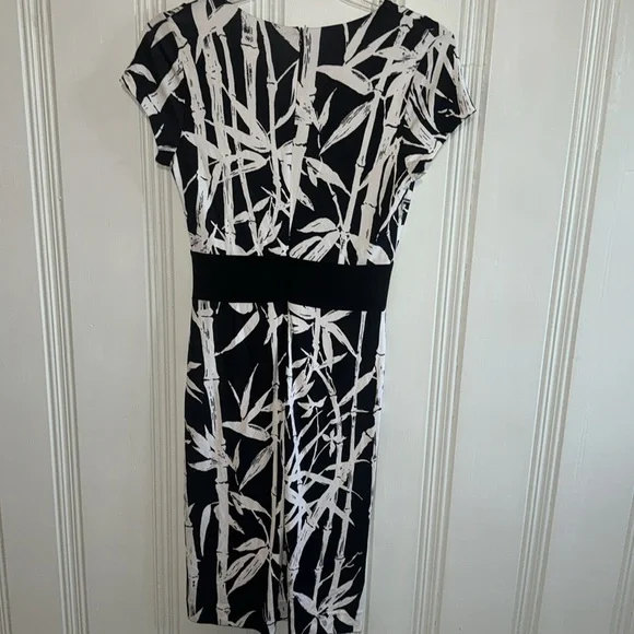 Black & White Midi Dress by Talbots - Size 4 - Picture 6 of 7